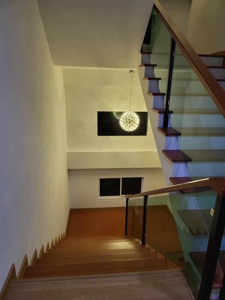● Modern style ●  บ้านเดี่ยว 3 ชั้น 167.00 ตร.ว. | 4 ห้องนอน 4 ที่จอดรถ | ใกล้ สวนบางแคภิรมย์ 9 นาที, Victoria Gardens 12 นาที – รูปที่ 2