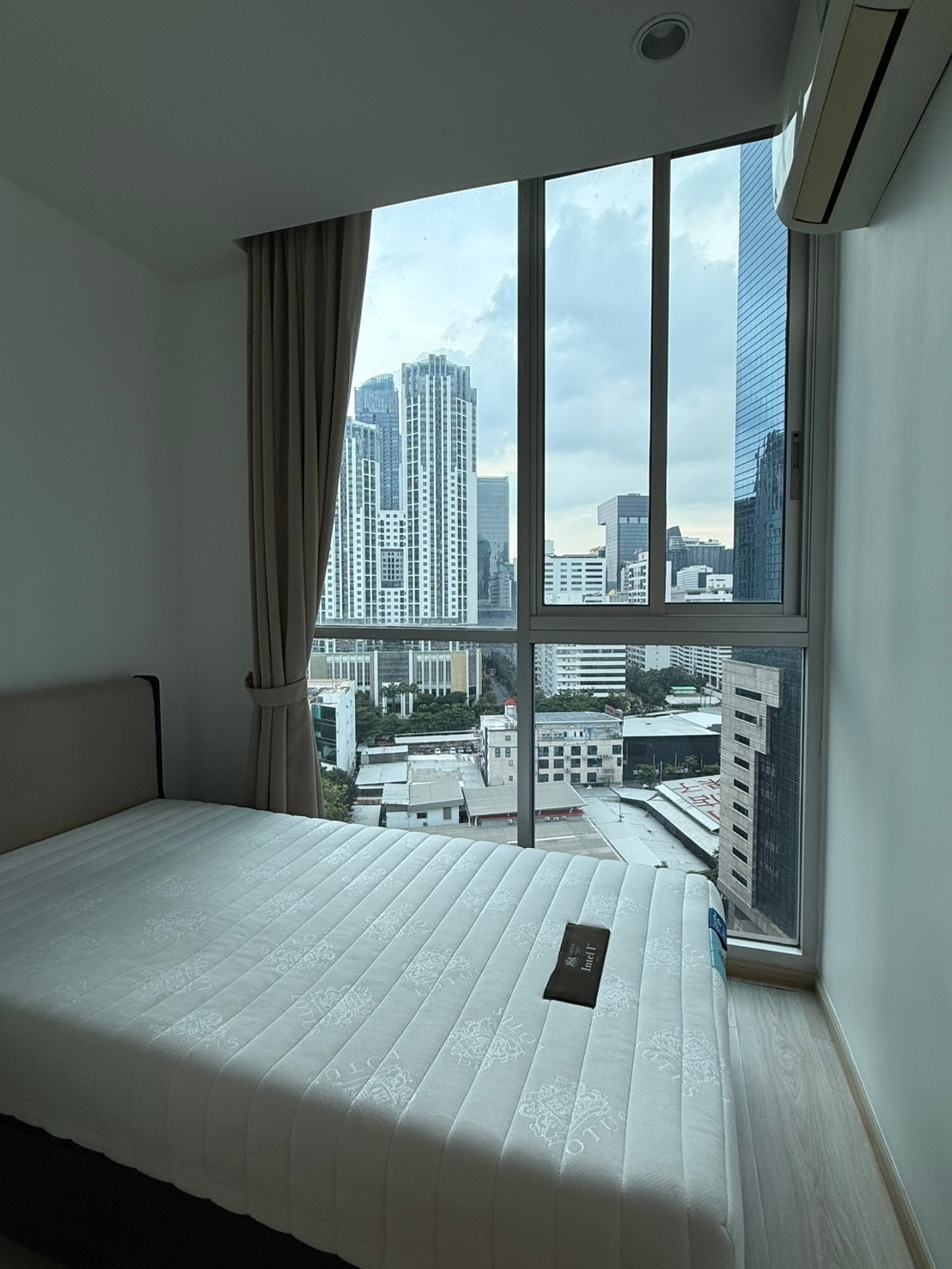 Noble Revolve Ratchada 2 - ห้องเพิ่งซ่อมเสร็จ เหมือนได้ห้องใหม่ – รูปที่ 3