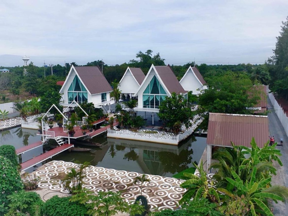 ขายที่ดินพร้อมบ้านพัก 6 หลัง 3 ไร่ 2 งาน 90 ตร.วา ติดริมแม่น้ำท่าจีน ต.ท่าไม้ อ.กระทุ่มแบน สมุทรสาคร74110 ขายที่ดินพร้อมบ้านพัก 6 หลัง 3 ไร่ 2 งาน 90 ตร.วา ติดริมแม่น้ำท่าจีน ต.ท่าไม้ อ.กระทุ่มแบน สมุทรสาคร74110