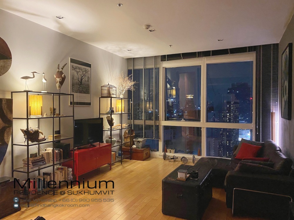2-Bedroom Condo | Lake & City Views | Near BTS/MRT & International Schools 2-Bedroom Condo | Lake & City Views | Near BTS/MRT & International Schools