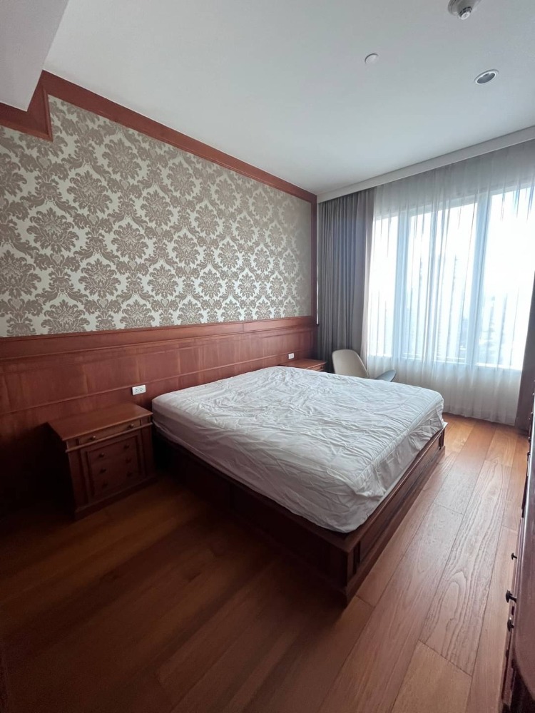 • Penthouse • ชั้น 25+ วิวเมือง | 3 ห้องนอน 162.37 ตร.ม. | ใกล้ สวนลุมพินี 1 นาที, เวลา สินธร วิลเลจ 3 นาที, MRT สถานีสีลม 3 นาที – รูปที่ 2