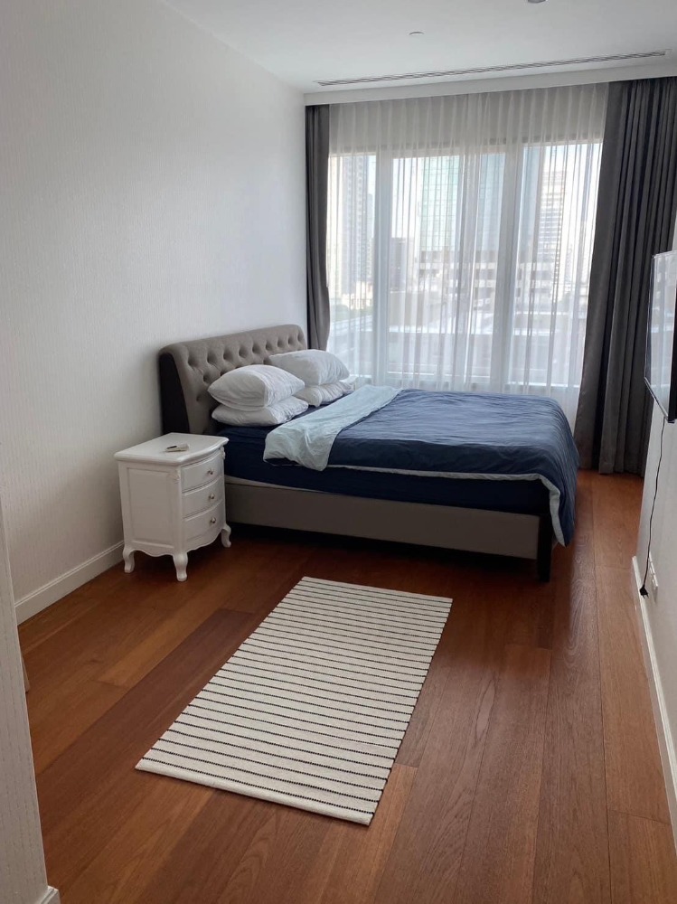 ♦ Prime Location ♦ ชั้น 5+ 102.59 ตร.ม. | 2 ห้องนอน ตกแต่งครบ วิวเมือง | คอนโดใกล้ BTS ราชดำริ 1 นาที, Central Embassy 5 นาที, Central ชิดลม 6 นาที, Central World 5 นาที – รูปที่ 3
