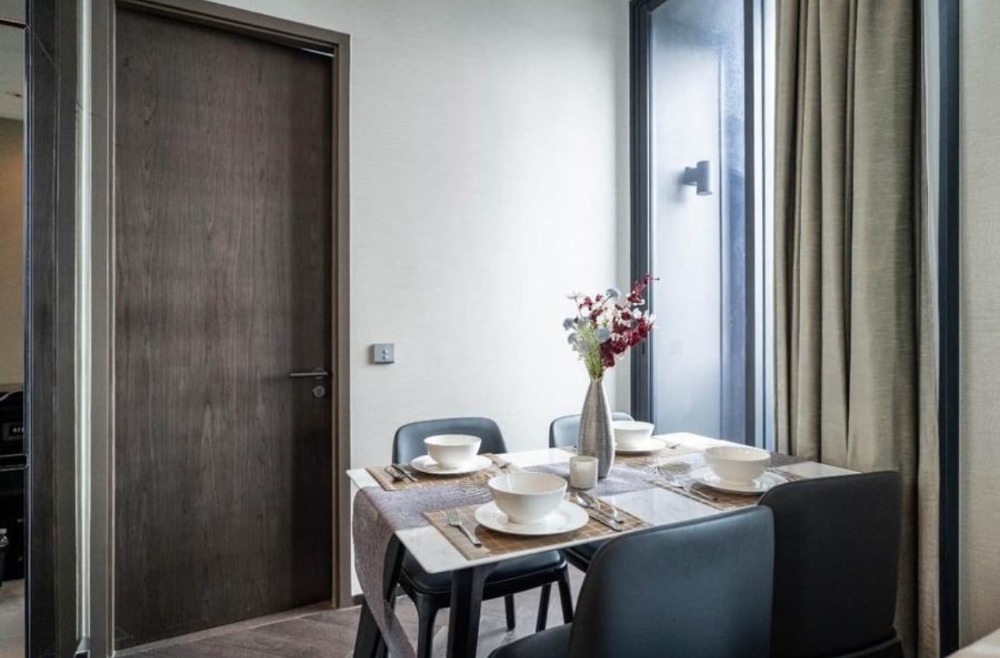 ♦ Prime Location ♦ ชั้น 25+ 1 ห้องนอน | วิวเมือง | ใกล้ BTS ทองหล่อ เพียง 1 นาที, เมเจอร์ ซีนีเพล็กซ์ สุขุมวิท 12 นาที, เอ็มโพเรียม 16 นาที – รูปที่ 3