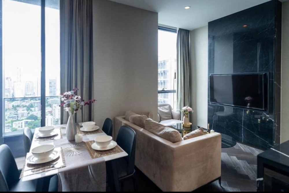 ♦ Prime Location ♦ ชั้น 25+ 1 ห้องนอน | วิวเมือง | ใกล้ BTS ทองหล่อ เพียง 1 นาที, เมเจอร์ ซีนีเพล็กซ์ สุขุมวิท 12 นาที, เอ็มโพเรียม 16 นาที – รูปที่ 2