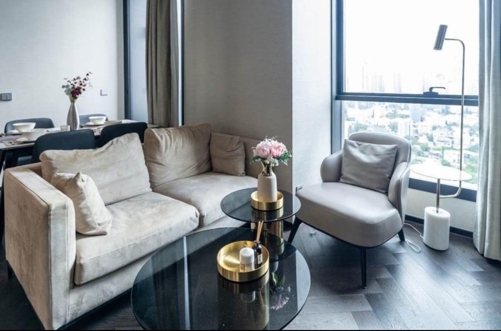 ♦ Prime Location ♦ ชั้น 25+ 1 ห้องนอน | วิวเมือง | ใกล้ BTS ทองหล่อ เพียง 1 นาที, เมเจอร์ ซีนีเพล็กซ์ สุขุมวิท 12 นาที, เอ็มโพเรียม 16 นาที – รูปที่ 4