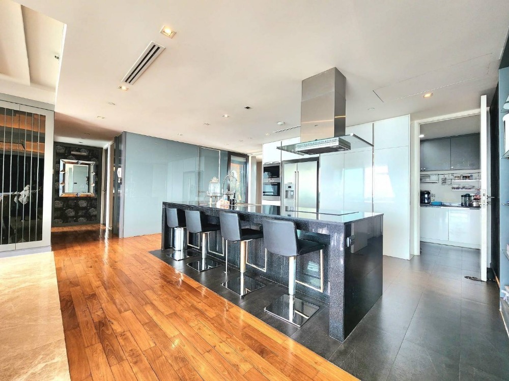 ● High floor ● ชั้น 35+ 243 ตร.ม. | 3 ห้องนอน | คอนโดใกล้ เซ็นทรัล พระราม 3 7 นาที, เทอร์มินอล21 พระราม 3 16 นาที – รูปที่ 3