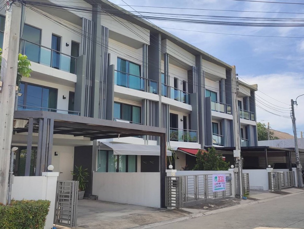 ✅✅ขายบ้านทาวน์โฮม 3 ชั้น- เฌอคูน สาทร-ราชพฤกษ์ ซ.สวนผัก ใกล้เซ็นทรัลเวสต์วิลล์ หน้าบ้านเป็นสวนหย่อม