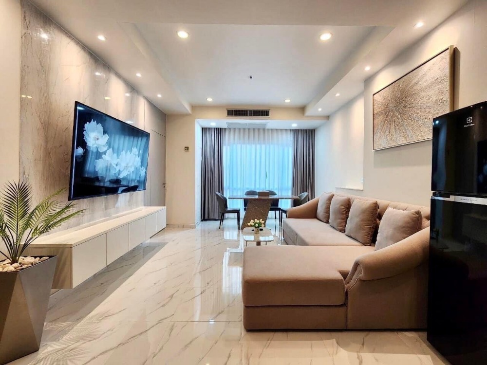 ● Prime Location ● ชั้น 10++ 74.00 ตร.ม. | 2 ห้องนอน ตกแต่งครบ | คอนโดใกล้ BTS นานา 5 นาที, Korean Town 6 นาที, เทอร์มินอล 21 อโศก 6 นาที