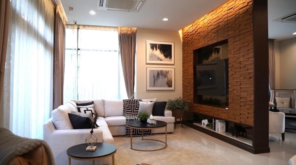 ♦ Luxuriois Modern ♦ บ้านเดี่ยว 2 ชั้น 130.00 ตร.ว. 4 ห้องนอน | ใกล้ ARL ลาดกระบัง 7 นาที, สนามบินสุวรรณภูมิ 11 นาที – รูปที่ 4