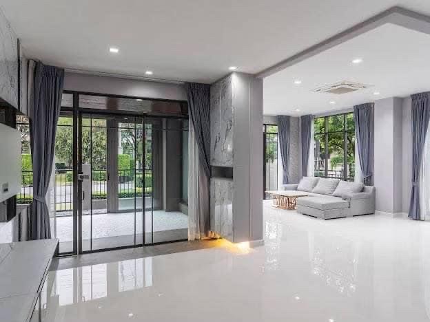 ♦ Best Price ♦ บ้านเดี่ยว 2 ชั้น 5 ห้องนอน 4 ที่จอดรถ | 90.10 ตร.ว. 322.00 ตร.ม. | ใกล้ MEGA รังสิต 1.0 กม., สนามกอล์ฟกรุงกวี 1.3 กม. – รูปที่ 2