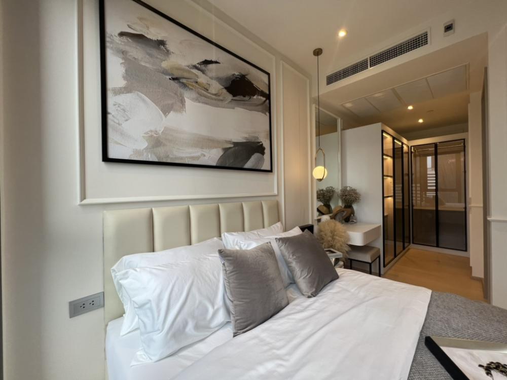 ห้องแต่งสวย พร้อมอยู่ 1 ห้องนอน ขนาด 43.59 ตรม. ห้องใหม่จากโครงการ Ashton Asoke-Rama 9 สนใจนัดชมติดต่อ 062-339-3663