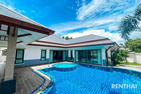 ขาย บ้านสวย พร้อมสระว่ายน้ำ ในโครงการหมู่บ้านขนาดใหญ่