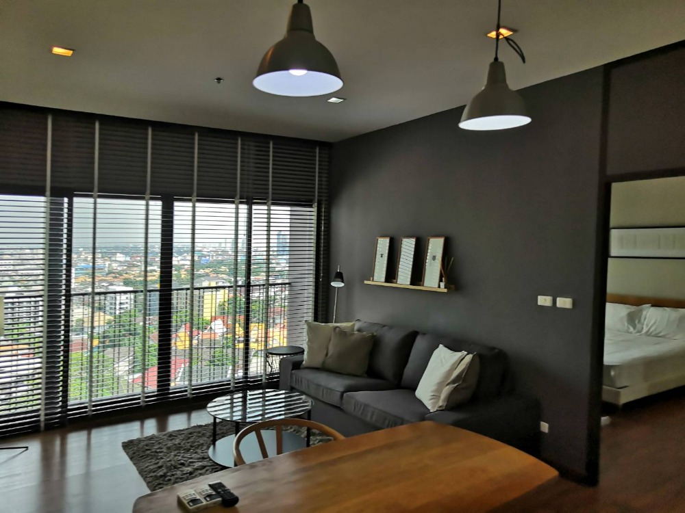 For sale Noble Reveal, 1 bedroom, 1 bathroom, 17th floor, size 51.18 sq.m. , near BTS Ekkamai. For sale Noble Reveal, 1 bedroom, 1 bathroom, 17th floor, size 51.18 sq.m. , near BTS Ekkamai.