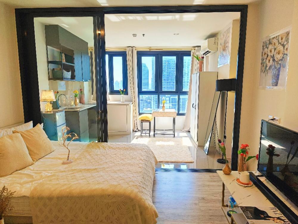 🔥Urgent for rent🔥XT Huai Khwang (short-term rental) Fully furnished, ready to move in immediately, near MRT Huai Khwang