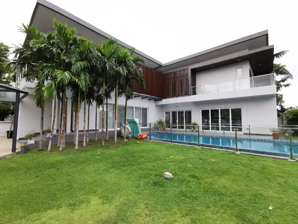 Panya village Pattanakarn 30: 187sqwah 450 sqm. 4bed 5bath 300,000/mth Am: 0656199198 Panya village Pattanakarn 30: 187sqwah 450 sqm. 4bed 5bath 300,000/mth Am: 0656199198
