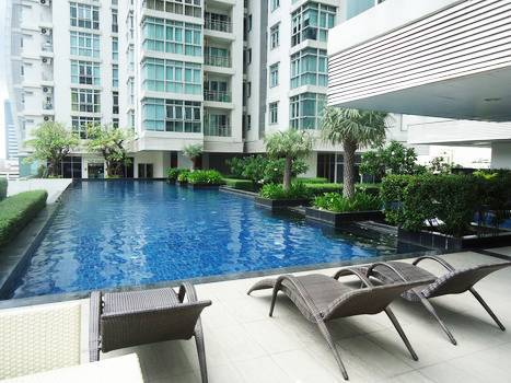 Urgent sale! Nusasiri Grand Condo Sukhumvit 42, 3 Bedroom 155 sq.m Corner unit, Good condition , Best deal Close to BTS Ekkamai