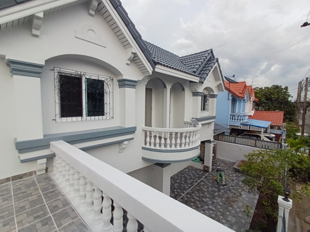 ให้เช่าบ้านเดี่ยว 2ชั้นเนื้อที่ 72ตร.ว พื้นที่ใช้สอย 280 ตร.ม 6ห้องนอน 3ห้องน้ำ แอร์ 5 เครื่อง  ถนนสุขุมวิท101/1 พระโขนง ราคาเช่า 50,000 บ/ด( 泰国房地产公司可以说中文请打电话。081-732-9189  Line : fs258  微信密码 F0817329189  ) – รูปที่ 2