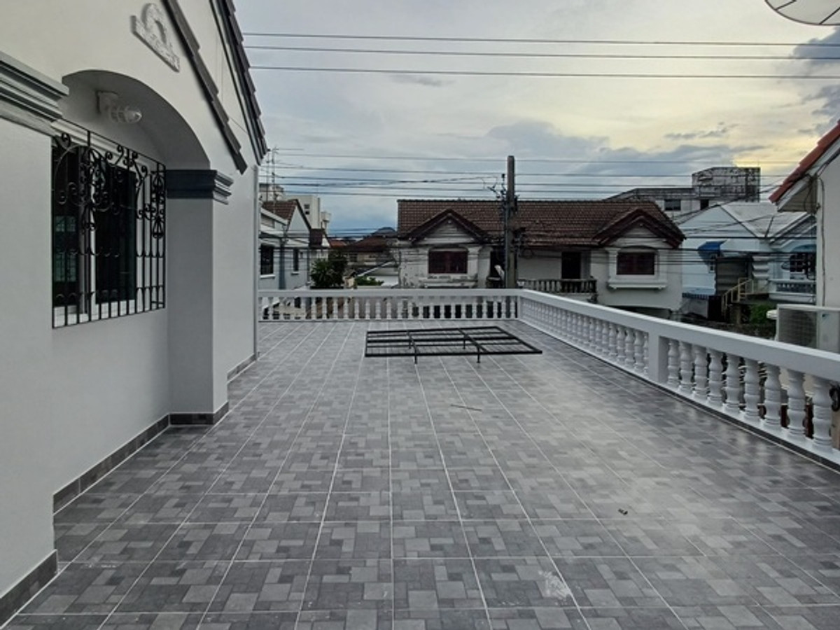 ให้เช่าบ้านเดี่ยว 2ชั้นเนื้อที่ 72ตร.ว พื้นที่ใช้สอย 280 ตร.ม 6ห้องนอน 3ห้องน้ำ แอร์ 5 เครื่อง  ถนนสุขุมวิท101/1 พระโขนง ราคาเช่า 50,000 บ/ด( 泰国房地产公司可以说中文请打电话。081-732-9189  Line : fs258  微信密码 F0817329189  ) – รูปที่ 3