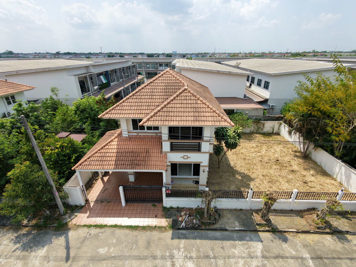 Single house, Sena Green Ville, Rangsit, Khlong 11, renovated, ready to move in Near Khlong Sip Sip Road Rangsit-Nakhon Nayok Road and Kanchanaphisek Road Single house, Sena Green Ville, Rangsit, Khlong 11, renovated, ready to move in Near Khlong Sip Sip Road Rangsit-Nakhon Nayok Road and Kanchanaphisek Road