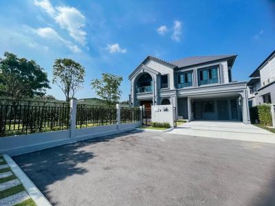 ขาย บ้าน Bangkok Boulevard Signature Prachachuen (หลังมุม วิวสวน) บนเนื้อที่ 122.6 ตร.ว. 4 ห้องนอน 4 ห้องน้ำ มีจุดรองรับ EV Charger