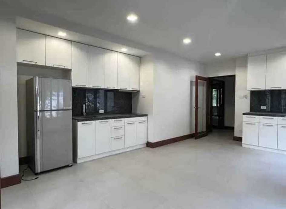 บ้านเดี่ยว ซอยราชครู อารีย์ / 2 ชั้น พร้อม Maid quarter 1 หลัง – รูปที่ 4