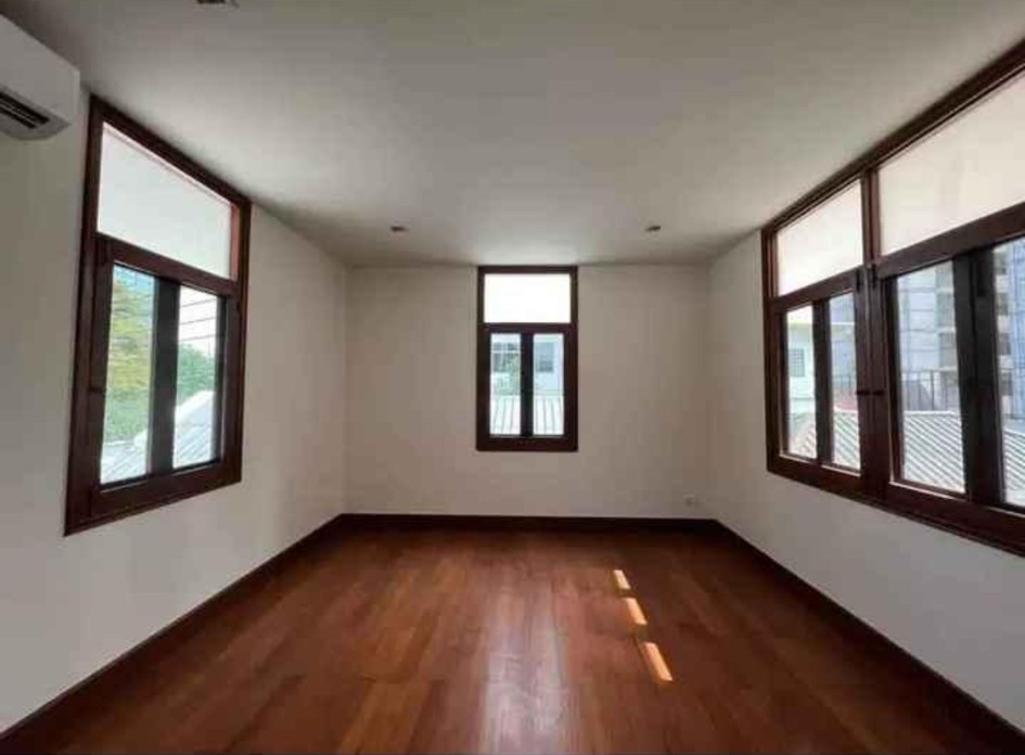 บ้านเดี่ยว ซอยราชครู อารีย์ / 2 ชั้น พร้อม Maid quarter 1 หลัง – รูปที่ 3
