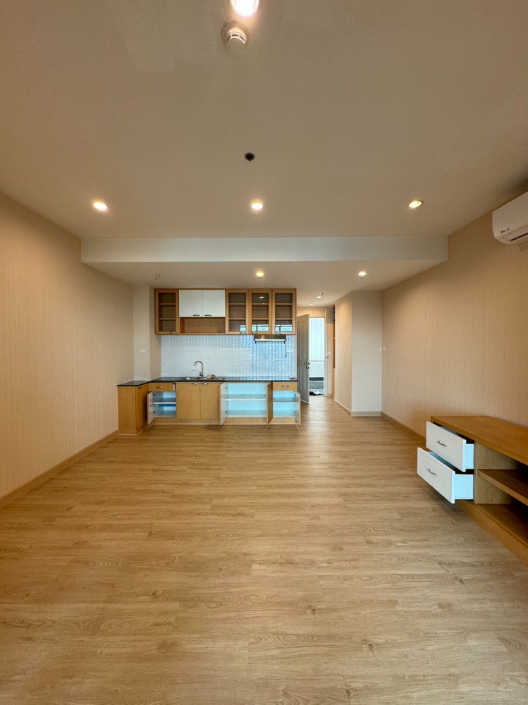 ✨Hot Deal! For Rent Cozy 1 Bed Baan Sathorn Chaopraya✨