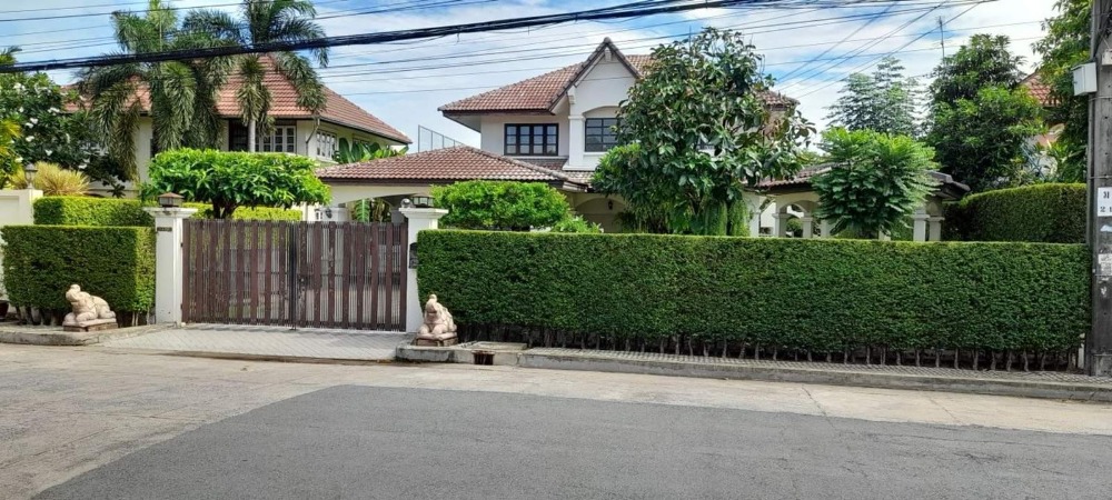 บ้านเดี่ยว ใกล้สถานีรามอินทรา กม.9 / 3 ห้องนอน (ขาย), Detached House near Ramintra Km.9 Station / 3 Bedrooms (FOR SALE) TAN558