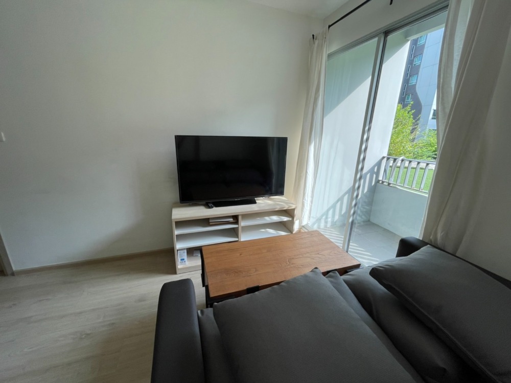P-0004 Urgent sale! Elio del ray Condo, complete with furniture and electrical appliances, ready to move in.