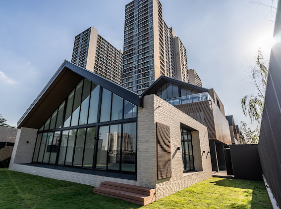 Noble Aqua: 182.3sqwah 795sqm. 5bed 7bath 189,000,000 Am: 0656199198