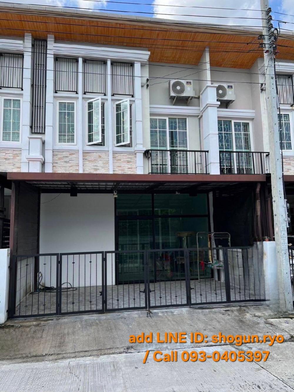 Lovely Townhome for sale, 6 bedrooms, 3 bathrooms, 1 kitchen, width 21 sq m., GOLDEN TOWN Village, Golden Town Ramintra-Khubon Phase 2, special price