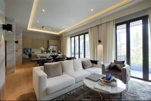 ♦ Spacious Area ♦ Single House, 5 Stories, 50 sq.w., 500 sq.m. | 4 Bedrooms, 4 Parking Spaces | Near Sukhumvit Hospital 5 mins, Major Ekamai 6 mins