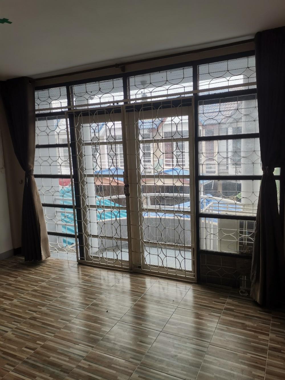 Townhouse for sale with land, Cha-am District, Phetchaburi Province, not far from the sea. – รูปที่ 4