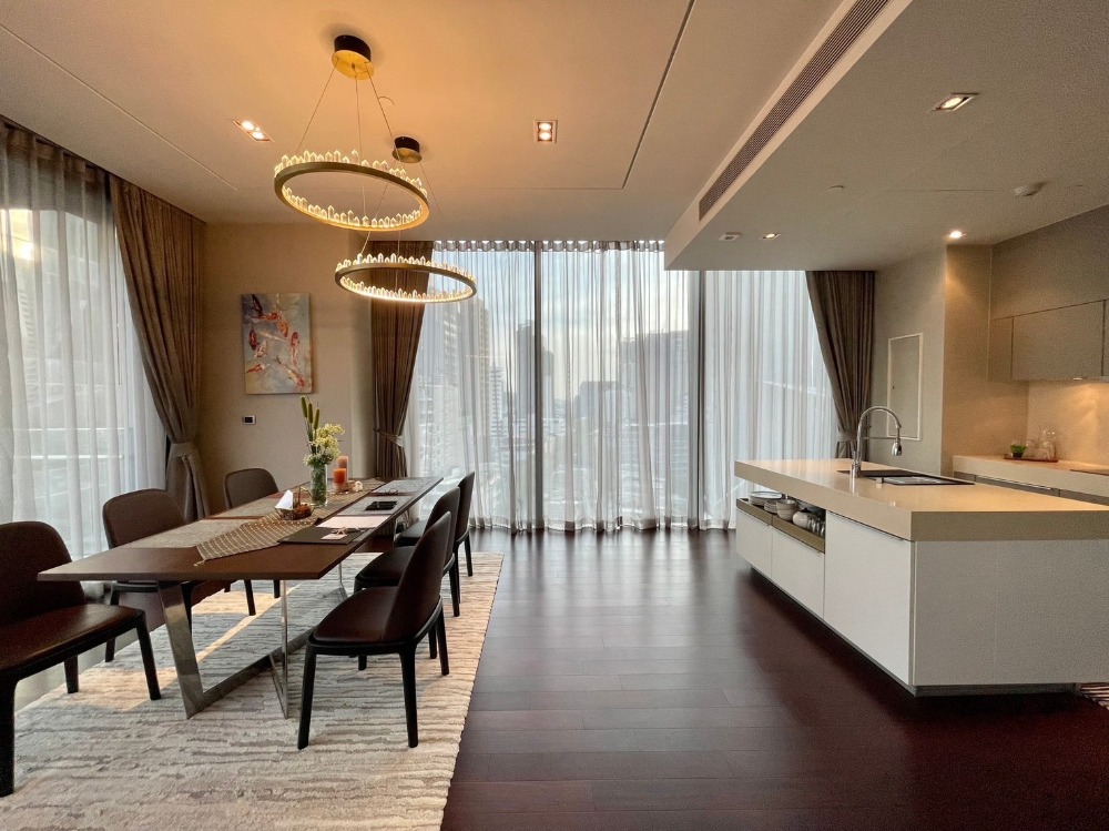 For Sale  :  Marque Sukhumvit 2b2b 131.81sqm 52 MB