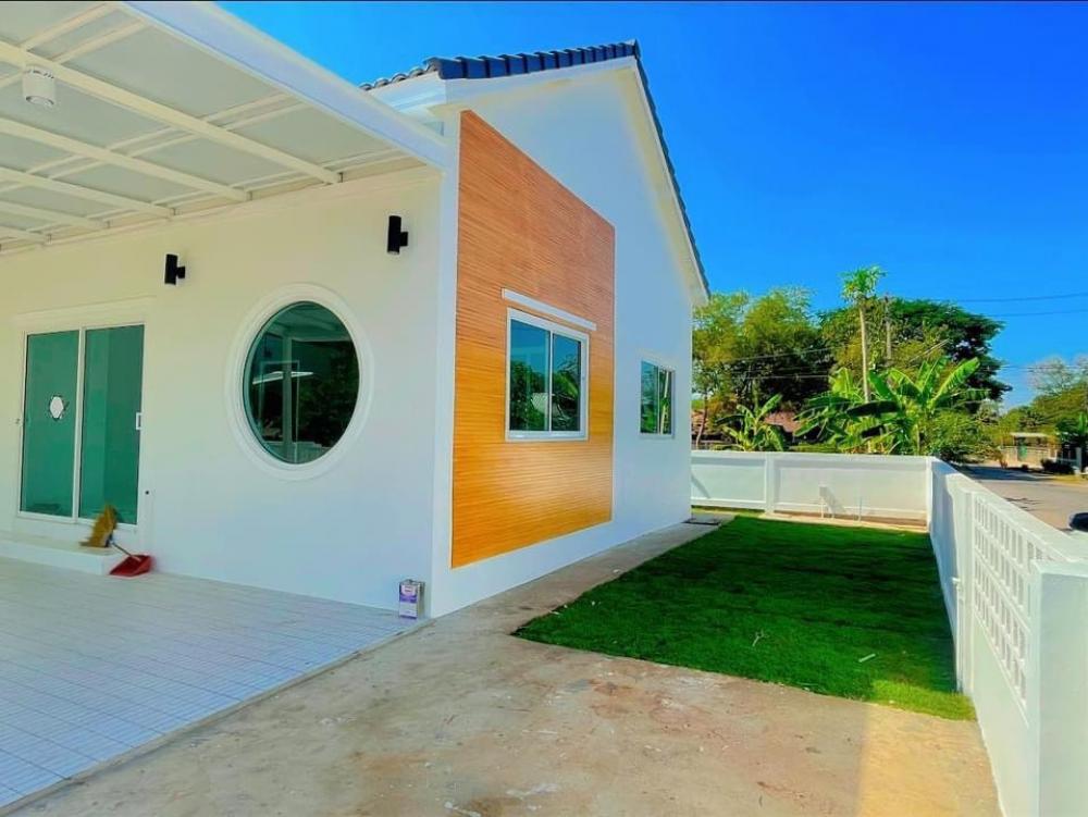 ❤️❤️ ❤️Ban Coke Fun Pong, Ban Ped Subdistrict 🏠Price 2.59 million baht🎉🎉Interested line tel 0859114585 ❤️🏡Single house 📍area 51 sq m.- 3 bedrooms- 2 bathrooms- 1 hall- 1 kitchen- theater Parking: can park 2 cars ✅📍Close to - Khon Kaen University (Khon Kae