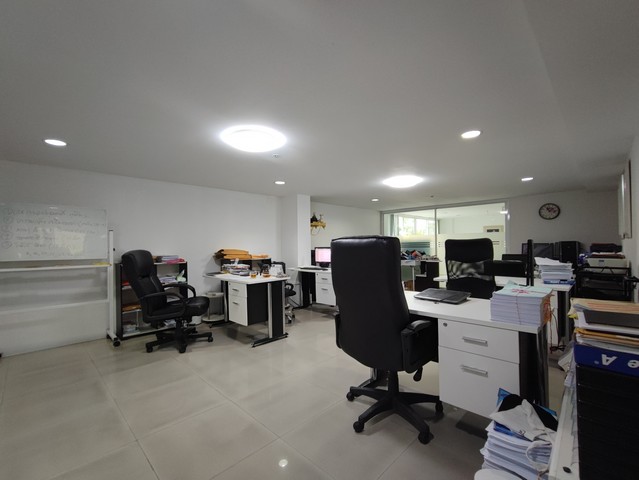Condo for sale: The Spirit Srinakarin, The Spirit Srinakarin, near Sri Udom BTS station, 300 M, Yellow Line.