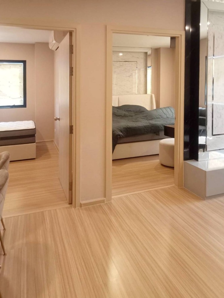 Urgent sale!! 2 bedroom condo | Chewathai Hallmark Lat Phrao-Chokchai 4 Phase 1 | Number 959/40 | 3rd floor, size 45.56 sq m. Urgent sale!! 2 bedroom condo | Chewathai Hallmark Lat Phrao-Chokchai 4 Phase 1 | Number 959/40 | 3rd floor, size 45.56 sq m.