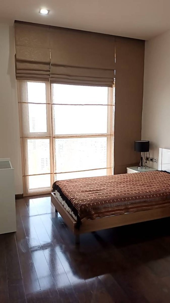 Condo for rent THE XXXIX, city view, 2 bedrooms, 2 bathrooms, fully furnished. With balcony 27th floor