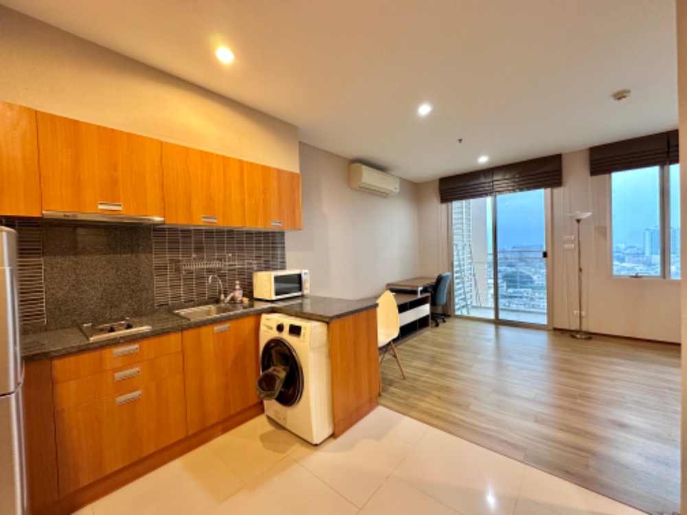 Villa Sathon () – รูปที่ 2