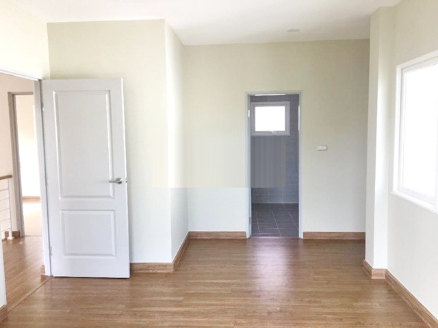 Never Living Phahon-Vibhavadi 4bed 2-story detached house Future Park Rangsit for rent has a lawn – รูปที่ 3
