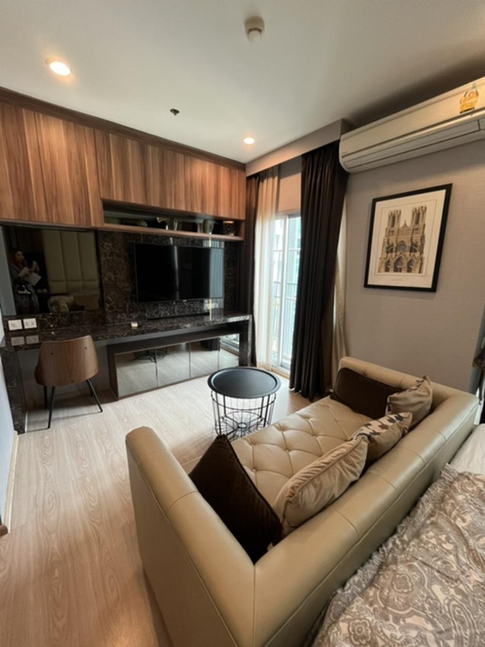 For Rent Noble Ratchada (Rama9) 2bed 2bath. Hurry and call 095-3905490.