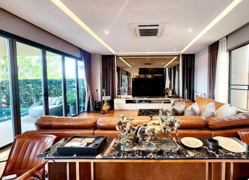 ♦ บ้านเดี่ยวย่านสุขุมวิท ♦ 5 ชั้น 6 ห้องนอน | 153.00 ตร.ว. พร้อมสระว่ายน้ำ ลิฟต์ส่วนตัว | ใกล้ BTS พระโขนง, Stonegoat Climbing Gym – รูปที่ 4