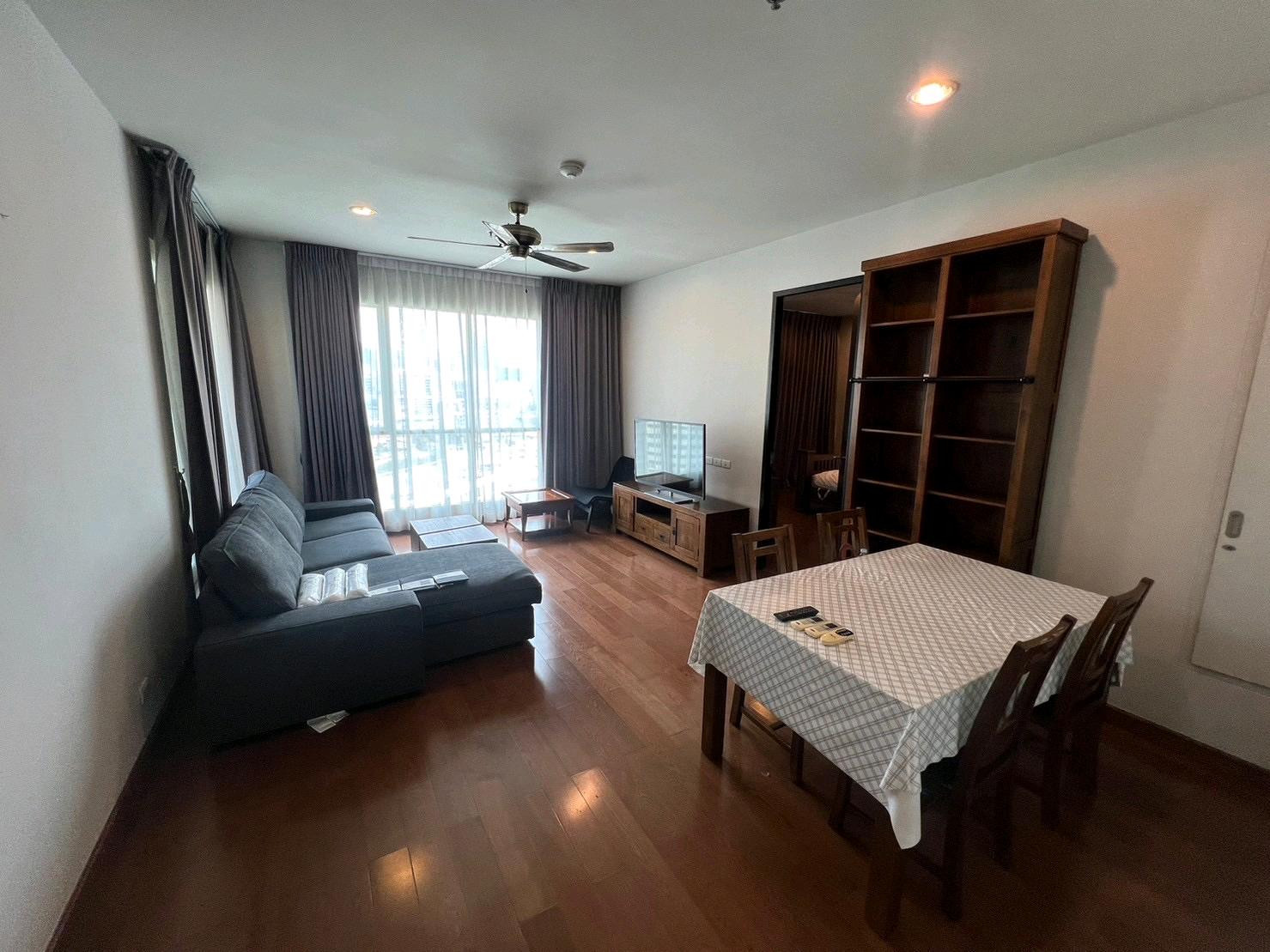 The Address Chidlom 2 bedroom 104 sqm for rent only 45,000 per month tel 0816878954 line id 0816878954 The Address Chidlom 2 bedroom 104 sqm for rent only 45,000 per month tel 0816878954 line id 0816878954
