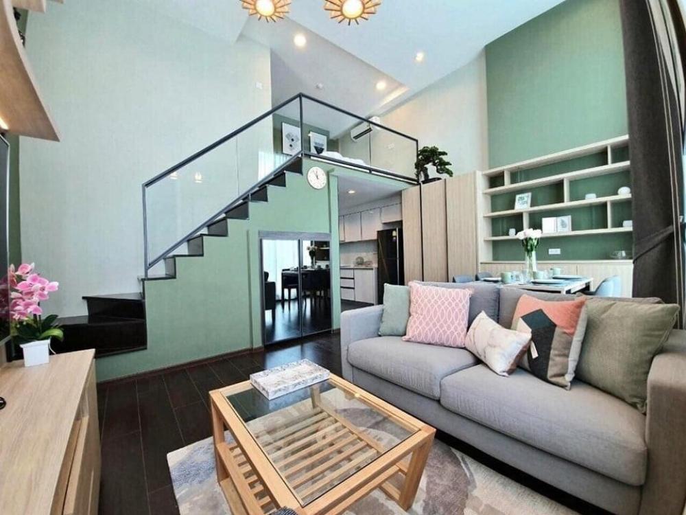 For rent C Ekkamai Duplex 43 sq m., high floor, corner room. For rent C Ekkamai Duplex 43 sq m., high floor, corner room.