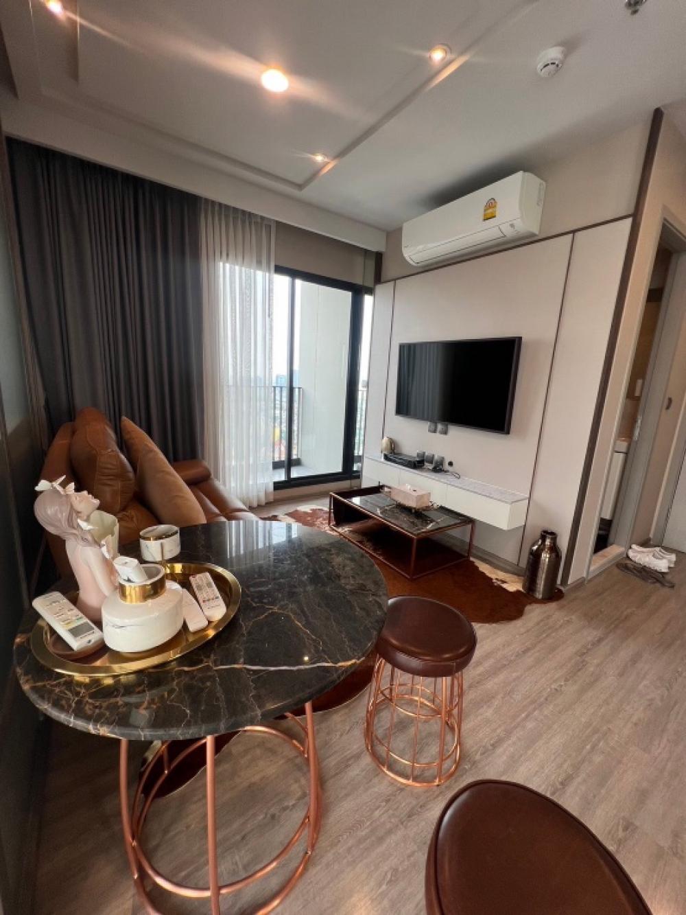 Rhythm Ekkamai 1 bedroom 38sqm for rent only 38,000 per month tel 0816878954 line id 0816878954