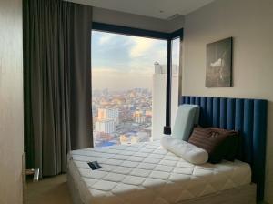 Special deal for rent Ashton Asoke Rama 9 2bedrooms high floor unblocked view