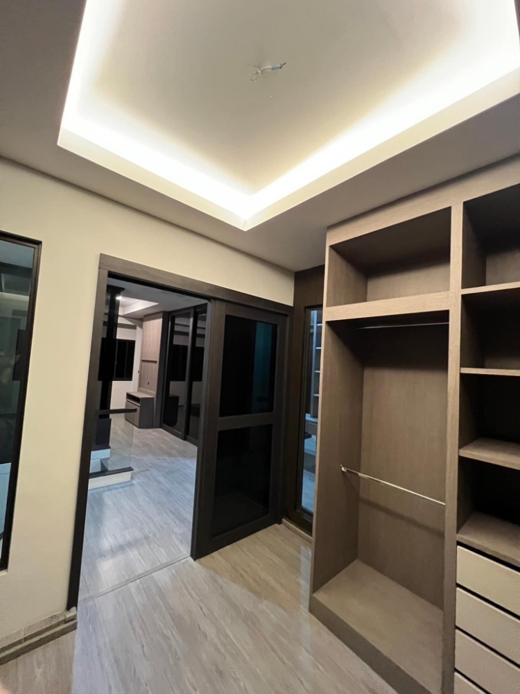 ♦ Unfurnished  ♦ ทาวน์โฮม 3 ชั้น 2 ห้องนอน | 22.30 ตร.ว. 190.00 ตร.ม. | ใกล้ Nawamin City Avenue 6 นาที, CHIC Republic 9 นาที – รูปที่ 2