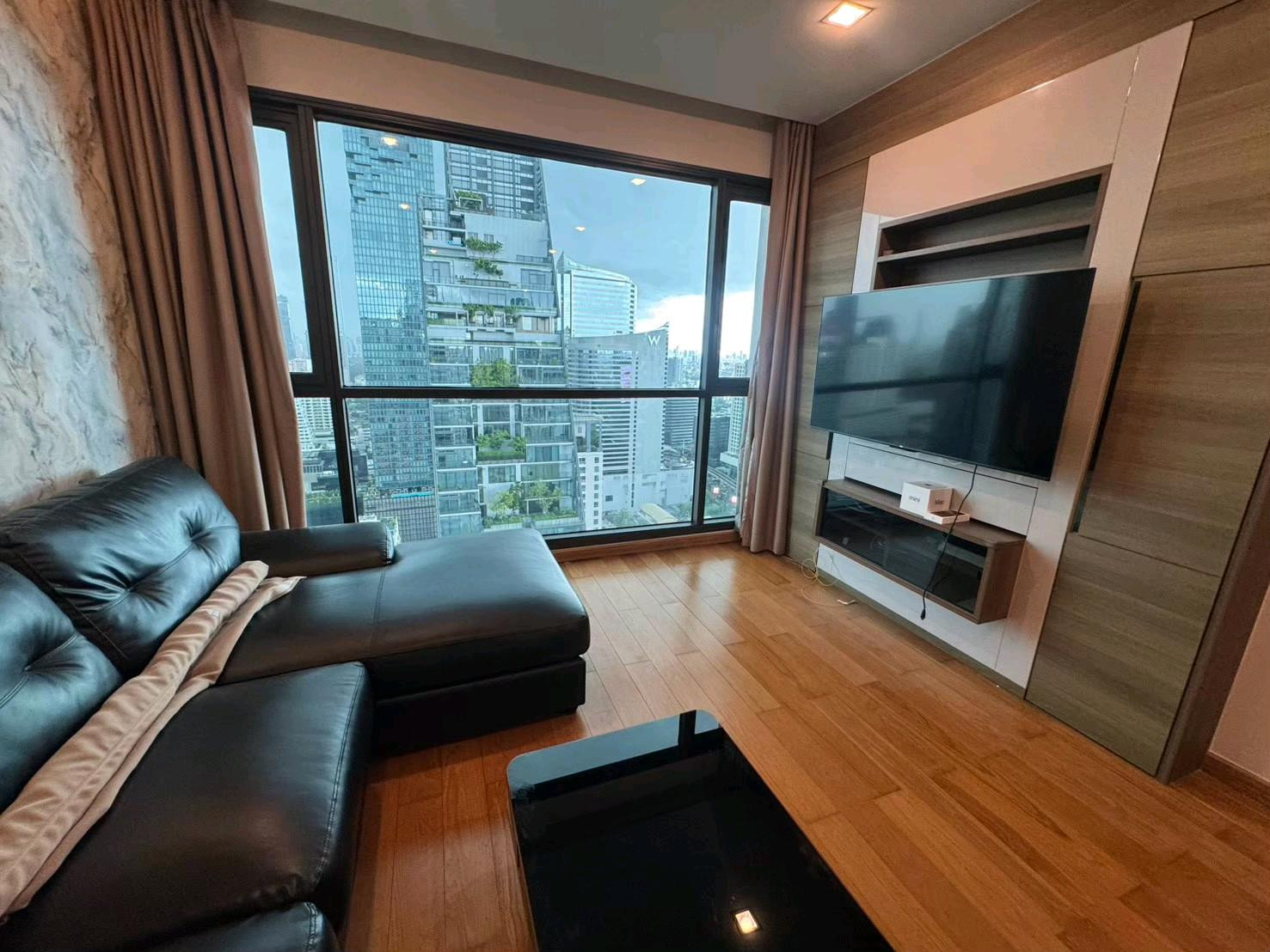 The Address Sathorn 2 bedroom 87sqm for rent only 60,000 per month tel 0816878954 line id 0816878954