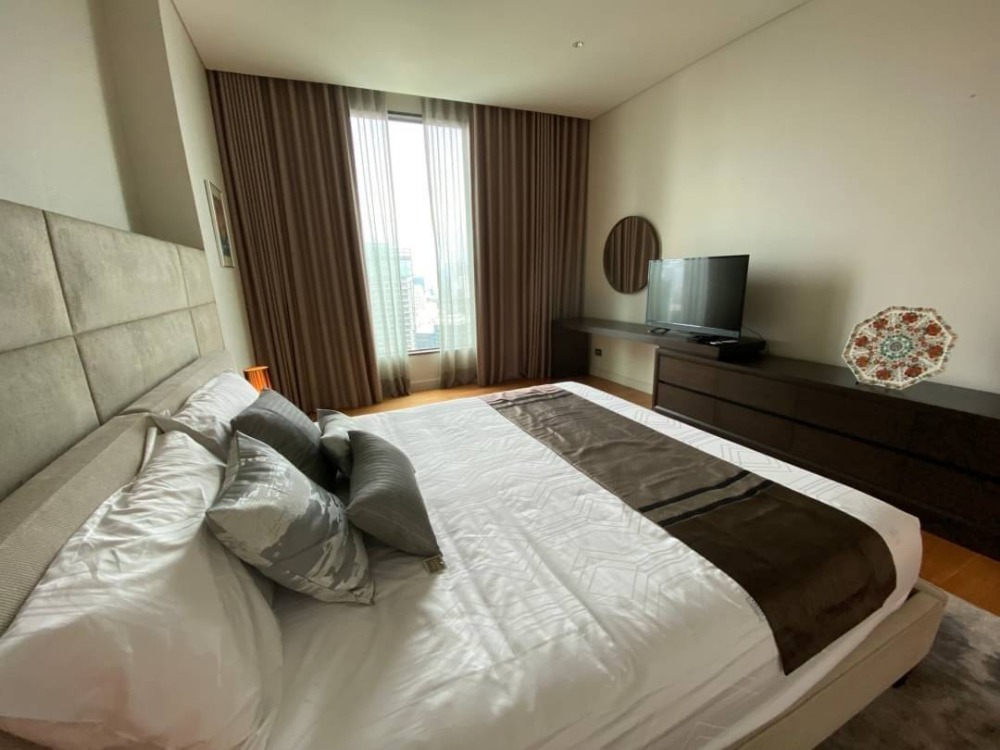 ● Prime Location ● ชั้น 25+ 150.00 ตร.ม. | 3 ห้องนอน ตกแต่งครบ  | คอนโดใกล้ สวนลุมพินี 2 นาที, centralwOrld 4 นาที, Central Embassy 4 นาที – รูปที่ 3