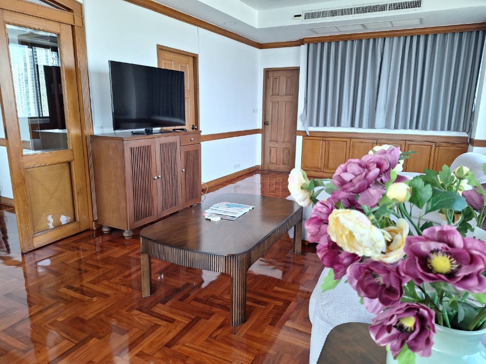 🐱🐶 Pet Friendly 3 Bed 350 Sqm - RENT @BTS Prompong - Rental price 130,000 THB Negotiable – รูปที่ 3